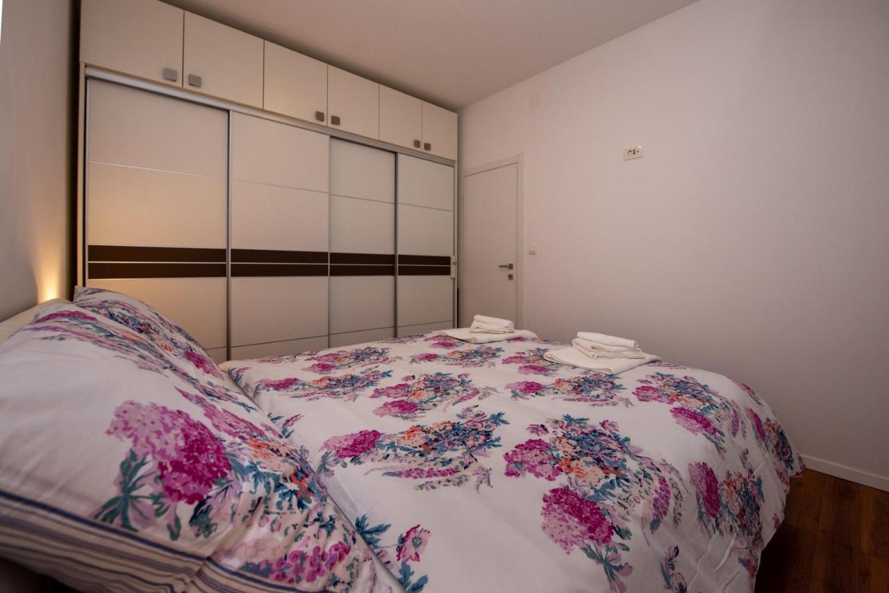 Apartment Miss Tina Trogir Eksteriør bilde